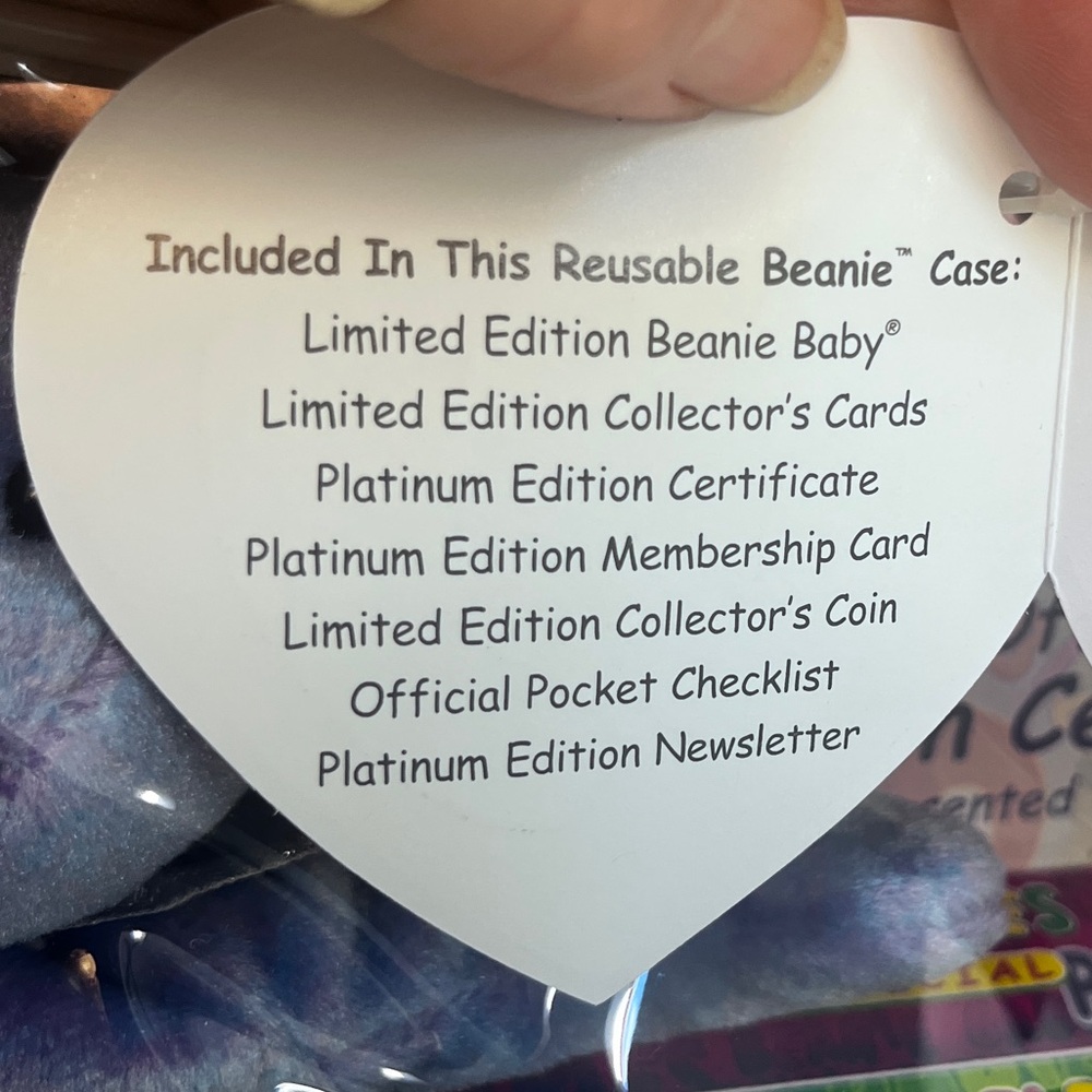 Ty beanie baby collector kit. Never opened - Picture 3 of 9